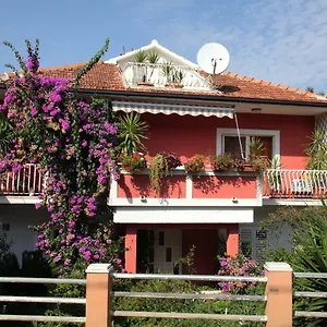 3* Guest house Stela