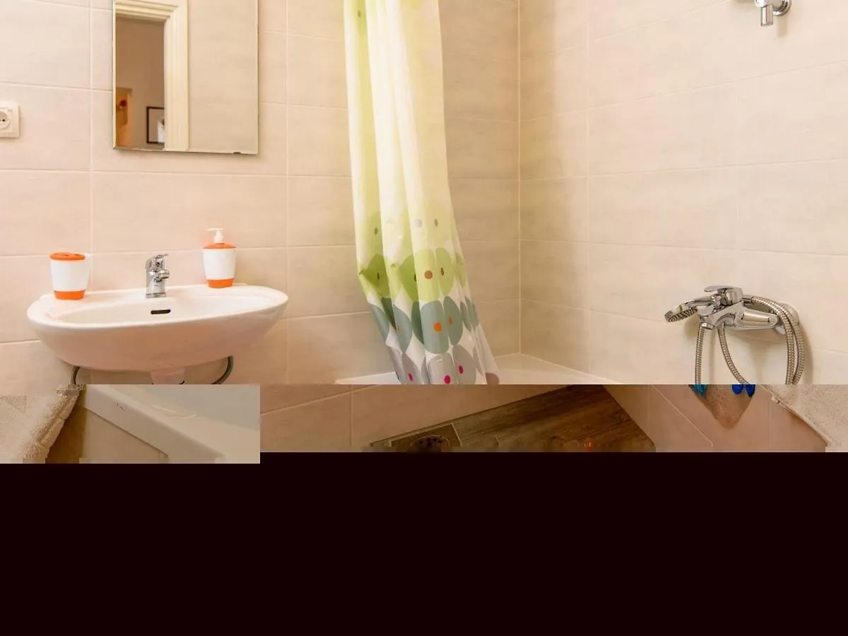 Apartments Beba - Peaceful Location تروغير
