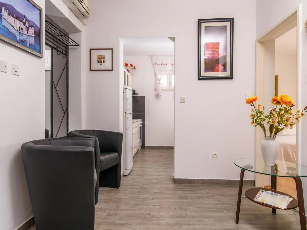 بيت ضيافة Apartments Beba - Peaceful Location تروغير